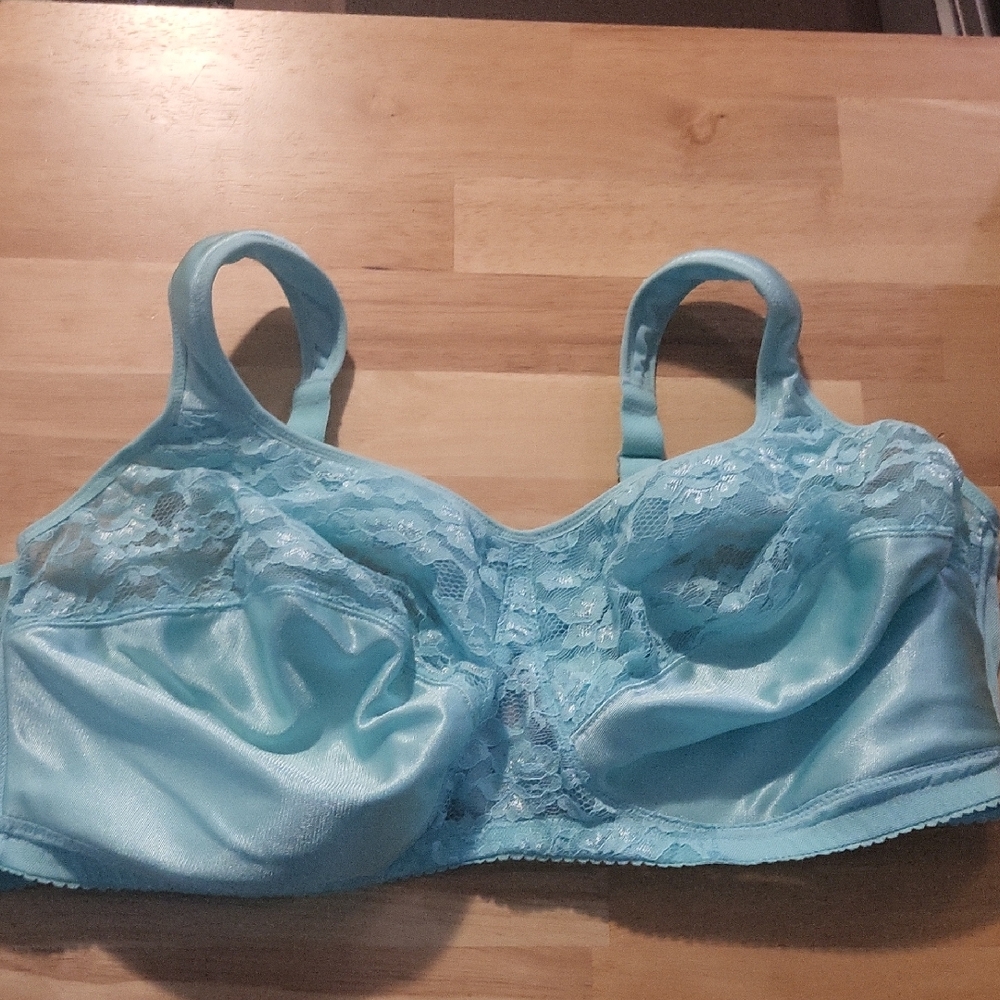 50 C Comfort Choice wirefree minimizer bra